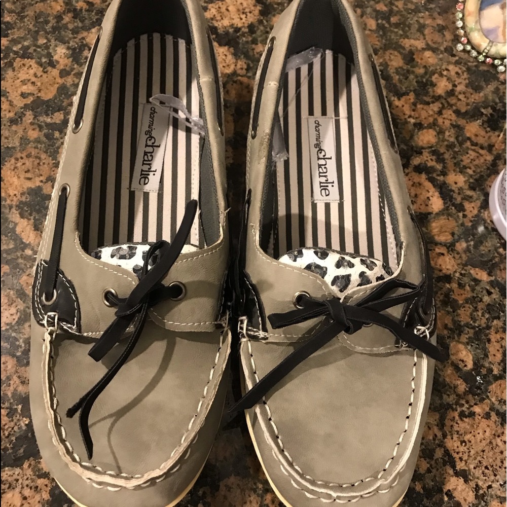 Sperry-Like Comfty Shoes